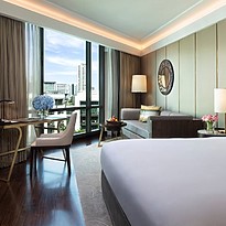 Deluxe Room - Siam Kempinski Hotel 