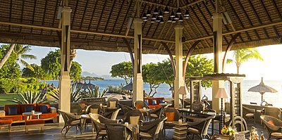 Bar - The Oberoi Beach Resort Mauritius