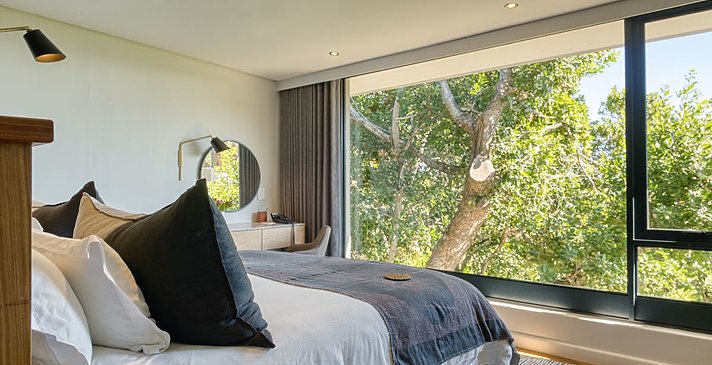 Garden Lodge One Bedroom Luxury Suite - 