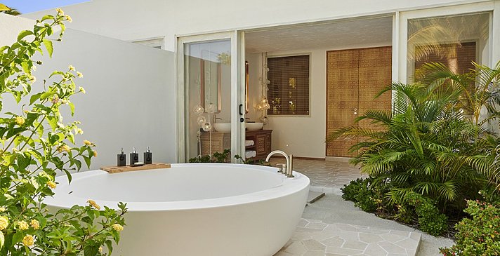 Two Bedroom Sunset Villa mit Pool Badezimmer - Fairmont Maldives Sirru Fen Fushi