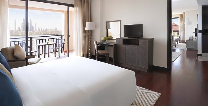 Two Bedroom Apartment Hauptschlafzimmer - Anantara Dubai The Palm Resort & Spa